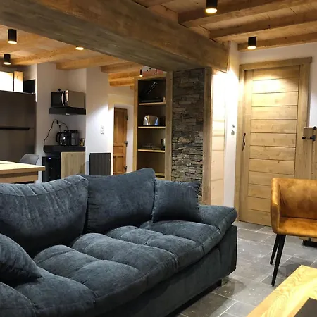 Ferme Renovee Centre-ville 3 Chambres, 6/8 Pers, Parking