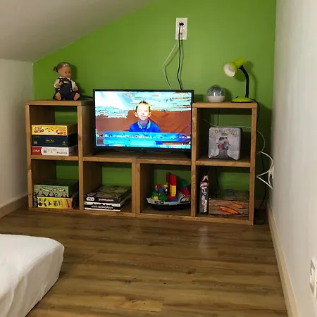 Apartment Ferme Renovee Centre-ville 3 Chambres, 6/8 Pers, Parking